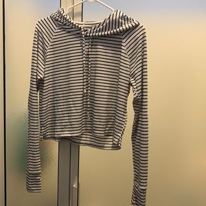 Long sleeve with hood